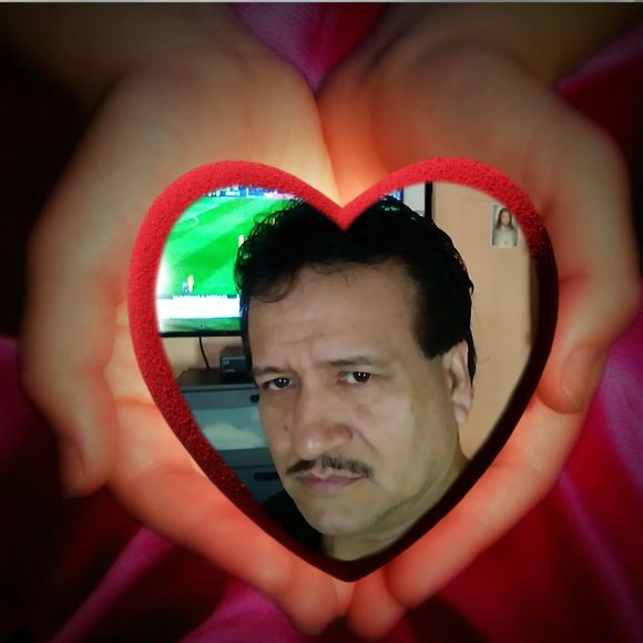 Meet your Posher, Felipe - Picture 1 of 1